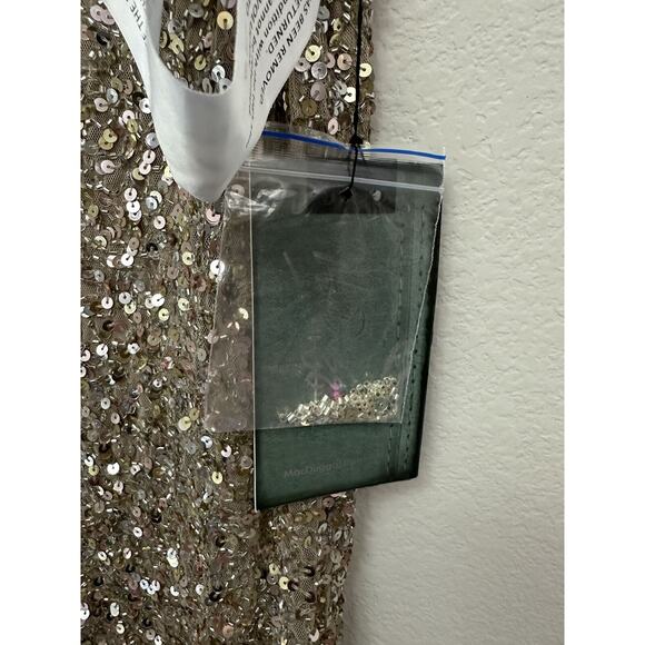 New Mac Duggal Shimmering Gold Sequin V-Neck Tank Cocktail Dress 5201 Size 12 - Picture 3 of 7